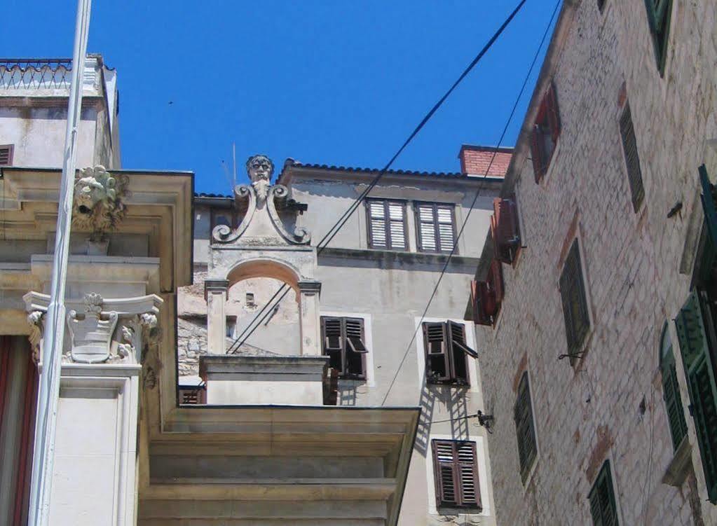 Apartment Sibenik Johnny'S Place Luaran gambar
